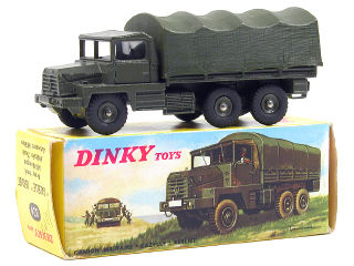 Lot 758 - DINKY TOYS FRANCE (1)