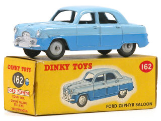 Lot 893 - DINKY TOYS (GB) (1)