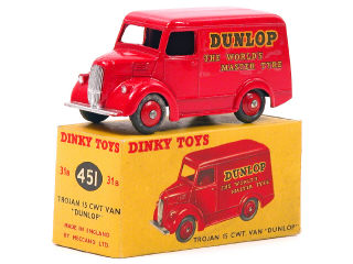 Lot 942 - DINKY TOYS GB (1)