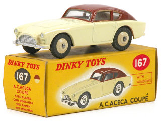 Lot 907 - DINKY TOYS (GB) (1)