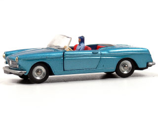 Lot 263 - DINKY TOYS (FRANCE) (1)