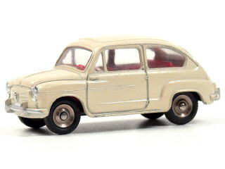 Lot 255 - DINKY TOYS FRANCE (1)