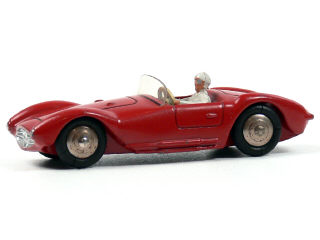 Lot 187 - DINKY TOYS FRANCE (1)