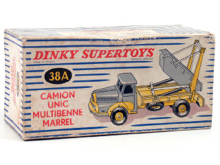 Lot 151 - DINKY TOYS (FRANCE) (1)