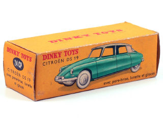 Lot 122 - DINKY TOYS FRANCE (1)