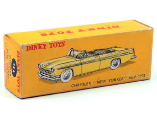 Lot 121 - DINKY TOYS FRANCE (1)