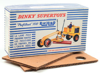 Lot 173 - DINKY TOYS (FRANCE) (1)