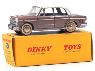 Lot 265 - DINKY TOYS FRANCE (1)