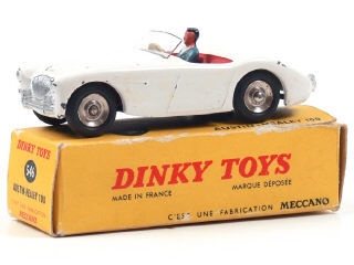 Lot 283 - DINKY TOYS FRANCE (1)