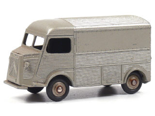 Lot 308 - DINKY TOYS FRANCE (1)