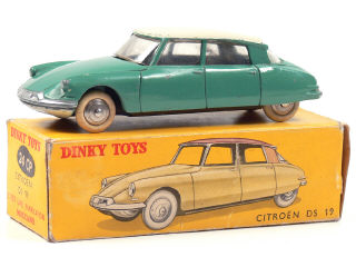 Lot 198 - DINKY TOYS FRANCE (1)