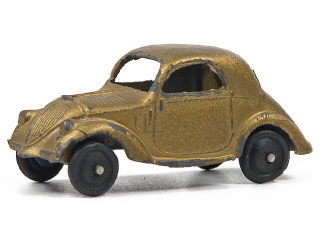 Lot 186 - DINKY TOYS (FRANCE) (1)
