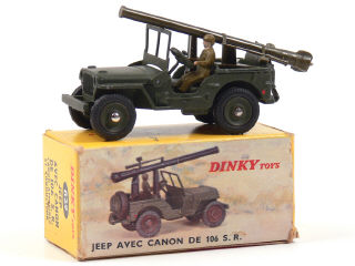 Lot 353 - DINKY TOYS (FRANCE) (1)