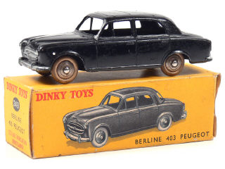 Lot 195 - DINKY TOYS FRANCE (1)