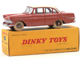 Lot 296 - DINKY TOYS (FRANCE) (1)
