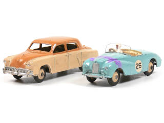 Lot 292 - DINKY TOYS (GB) (2)