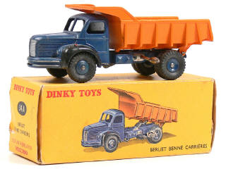 Lot 125 - DINKY TOYS FRANCE (1)