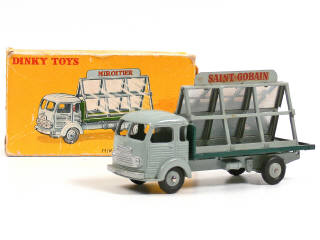 Lot 122 - DINKY TOYS FRANCE (1)