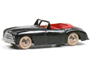 Lot 43 - DINKY TOYS (FRANCE) (1)
