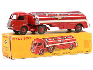 Lot 111 - DINKY TOYS (FRANCE) (1)