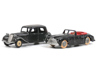 Lot 196 - DINKY TOYS (FRANCE) (2)