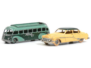Lot 199 - DINKY TOYS FRANCE (2)