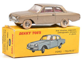 Lot 157 - DINKY TOYS (FRANCE) (1)