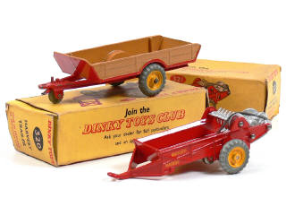 Lot 268 - DINKY TOYS (GB) (2)