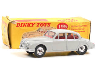 Lot 257 - DINKY TOYS GB (1)
