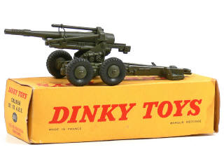 Lot 174 - DINKY TOYS (FRANCE) (1)