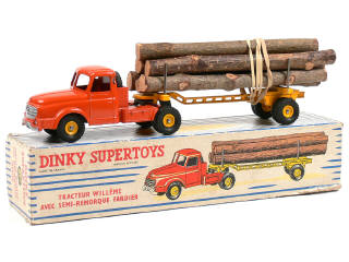 Lot 187 - DINKY TOYS (FRANCE) (1)