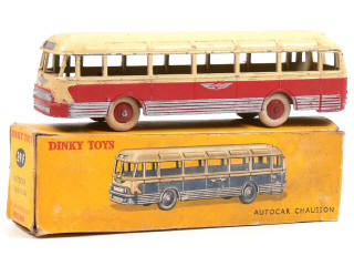 Lot 103 - DINKY TOYS FRANCE (1)
