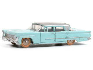 Lot 144 - DINKY TOYS (FRANCE) (1)