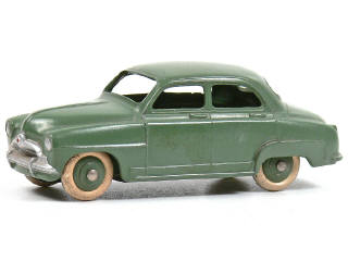 Lot 47 - DINKY TOYS (FRANCE) (1)