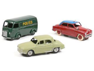 Lot 215 - DINKY TOYS FRANCE (3)