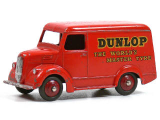 Lot 276 - DINKY TOYS GB (1)