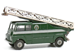 Lot 290 - DINKY TOYS GB (1)