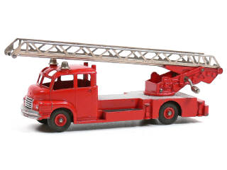 Lot 287 - DINKY TOYS GB (1)
