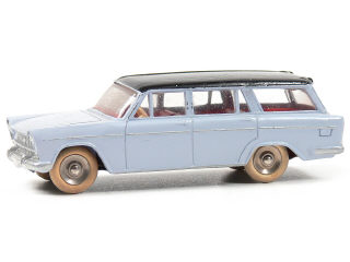 Lot 120 - DINKY TOYS (FRANCE) (1)