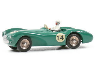 Lot 117 - DINKY TOYS FRANCE (1)