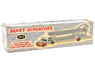 Lot 208 - DINKY TOYS FRANCE (1)