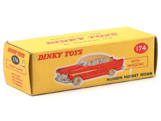 Lot 307 - DINKY TOYS GB (1)
