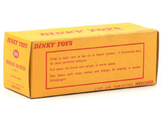 Lot 229 - DINKY TOYS FRANCE (1)