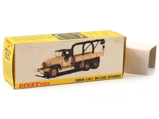 Lot 235 - DINKY TOYS FRANCE (1)