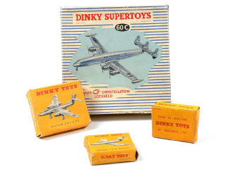 Lot 270 - DINKY TOYS FRANCE (4)
