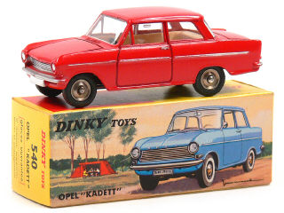 Lot 939 - DINKY TOYS FRANCE (1)