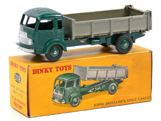 Lot 1003 - DINKY TOYS FRANCE (1)