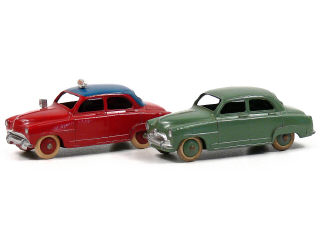 Lot 1061 - DINKY TOYS FRANCE (2)