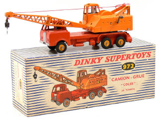 Lot 1026 - DINKY TOYS FRANCE (1)
