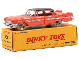 Lot 891 - DINKY TOYS FRANCE (1)